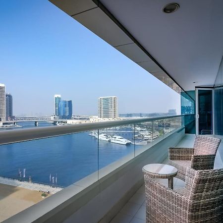 Waterfront Downtown- Damac Maison Canal View Dubai Buitenkant foto