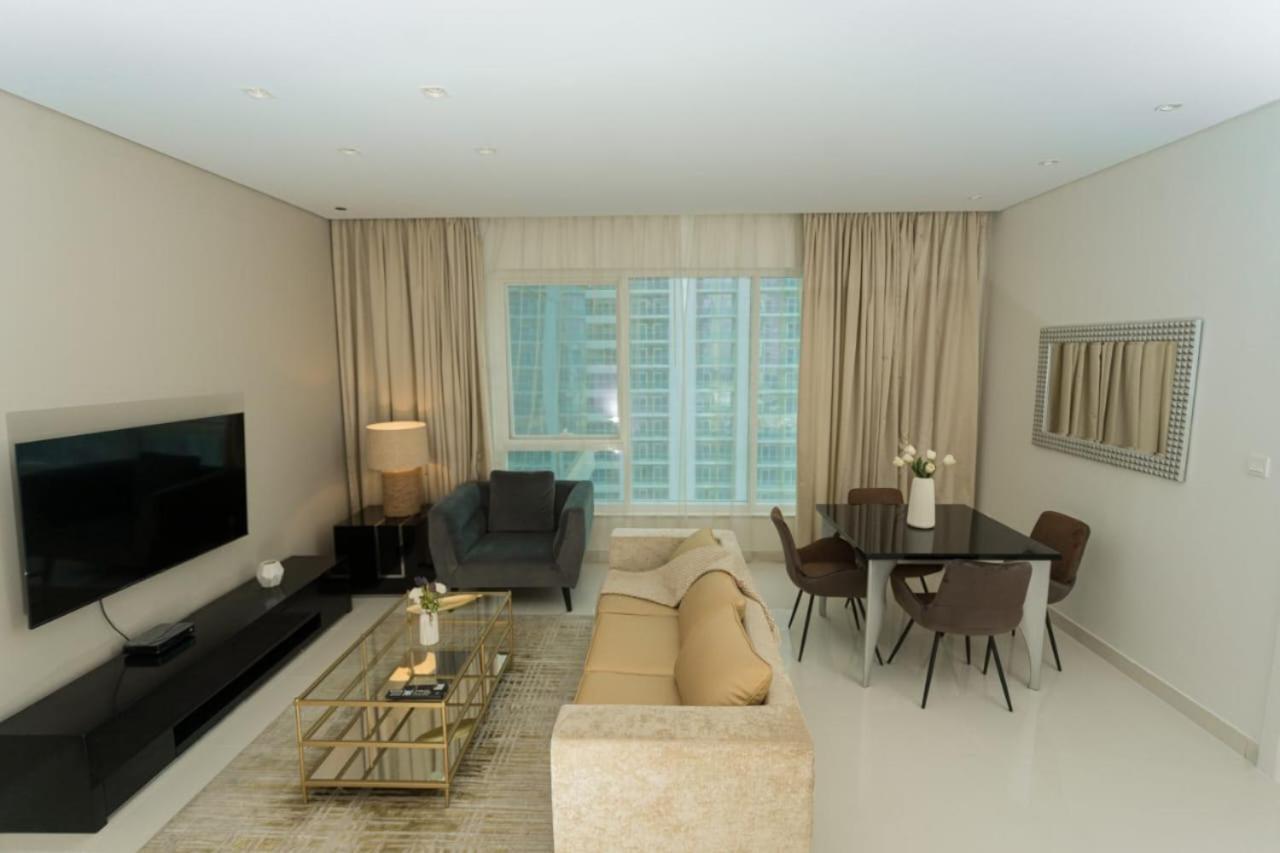 Waterfront Downtown- Damac Maison Canal View Dubai Buitenkant foto