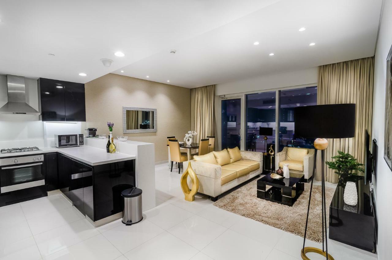 Waterfront Downtown- Damac Maison Canal View Dubai Buitenkant foto